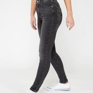 Levi’s 721 High Rise Skinny